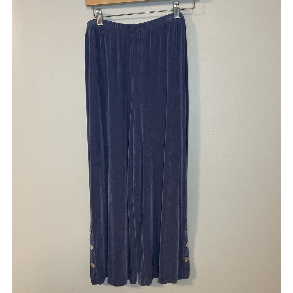 Chico's Travelers Slinky Knit Blue Crop Pants Buttons Accent Size 3 US‎ XL